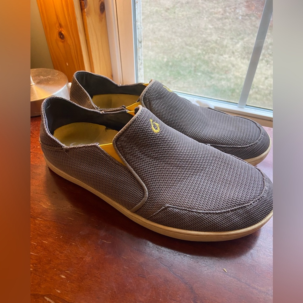 OluKai Men's Gray Slip-On Loafers